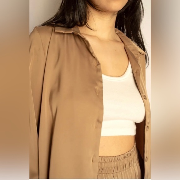 Satin Mocha Set! - Picture 3 of 3